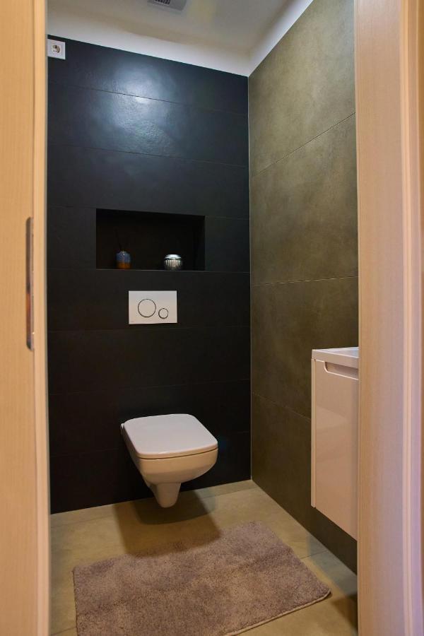 Apartamento Sunlight Grey - Szeged Exterior foto